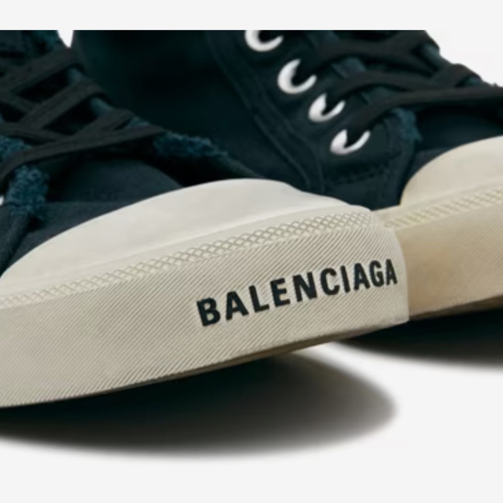 Balenciaga Women's Black High-Top Sneakers - Picture 8 of 13